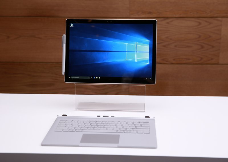 Microsoft priprema Surface All-In-One računala i druge novitete