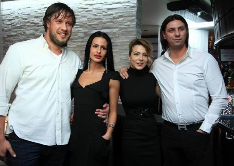 Obiteljska idila Narcisa Mujkića