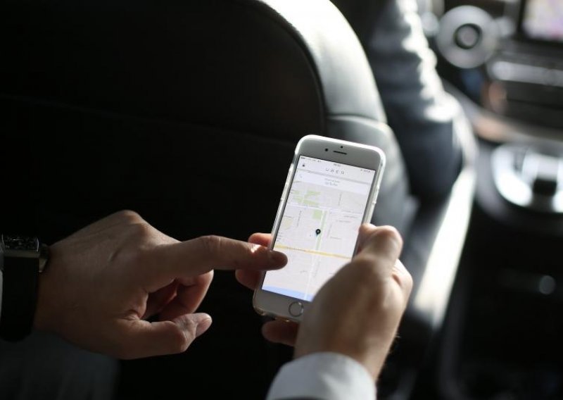 Uber fiskalizira vozila u Hrvatskoj