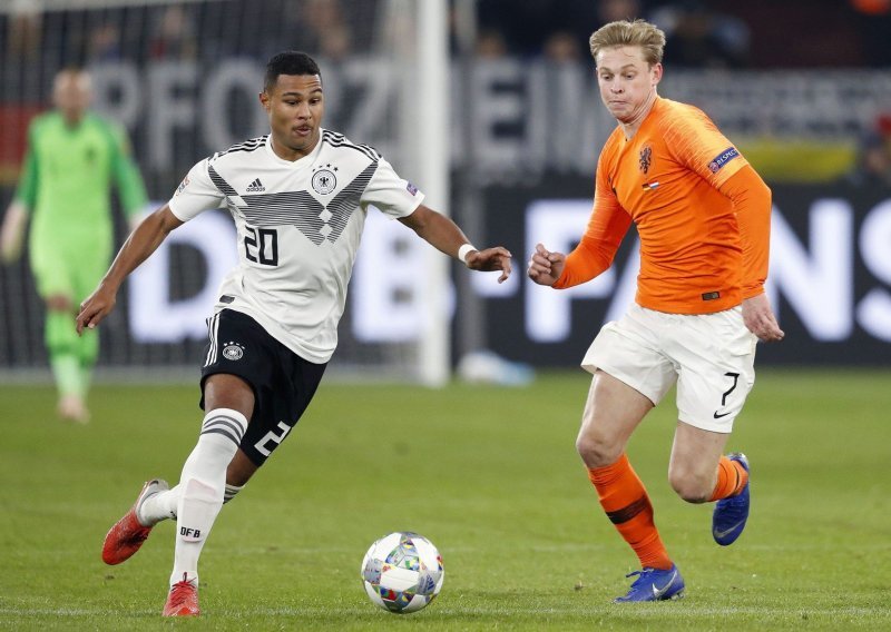 Nizozemci u posljednjih pet minuta zabili dva gola, izborili remi i Final four Lige nacija
