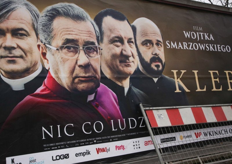 Poljski biskupi ispričali se zbog pedofilskih zločina