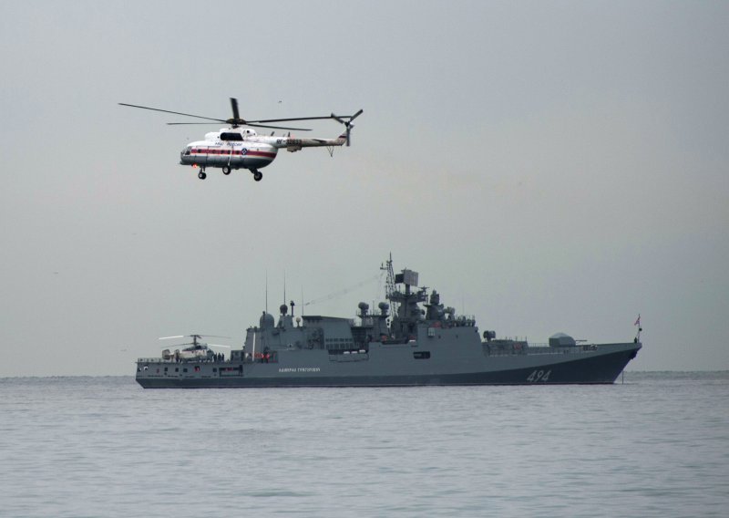 Rusija brodovima ukrajinske mornarice blokirala ulazak u Azovsko more