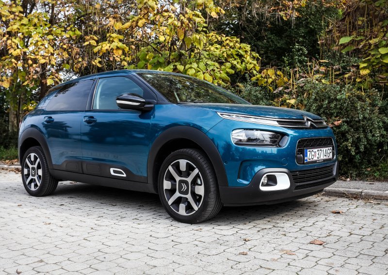 Citroen C4 Cactus Shine BlueHDi 100 BVM - napredni redizajn