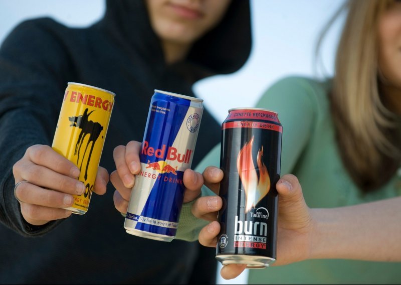 Energetska pića pošast su u Varaždinskoj županiji: Konzumira ih 85 posto učenika srednjih škola