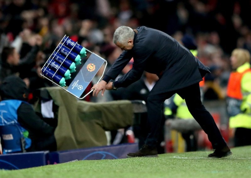 Histerični Mourinho izgubio kontakt s realnošću: Njegov konačni pad je blizu...