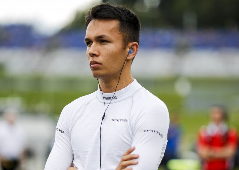 Tajland ponovo ima vozača Formule 1: Ušao među elitu, ali s velikim hendikepom