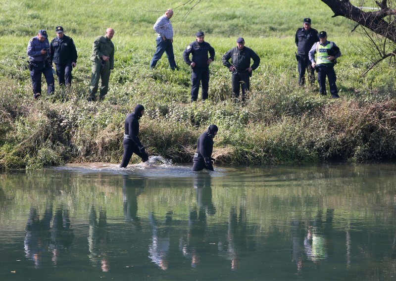 Jedan migrant nestao u rijeci Dobri, a trojica se spasila