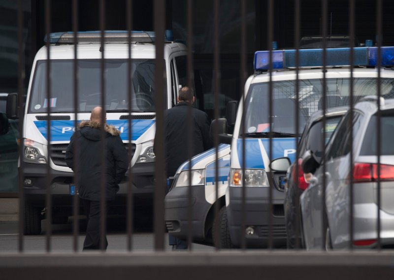 Racija u uredima najveće njemačke banke samo novi skandal u nizu