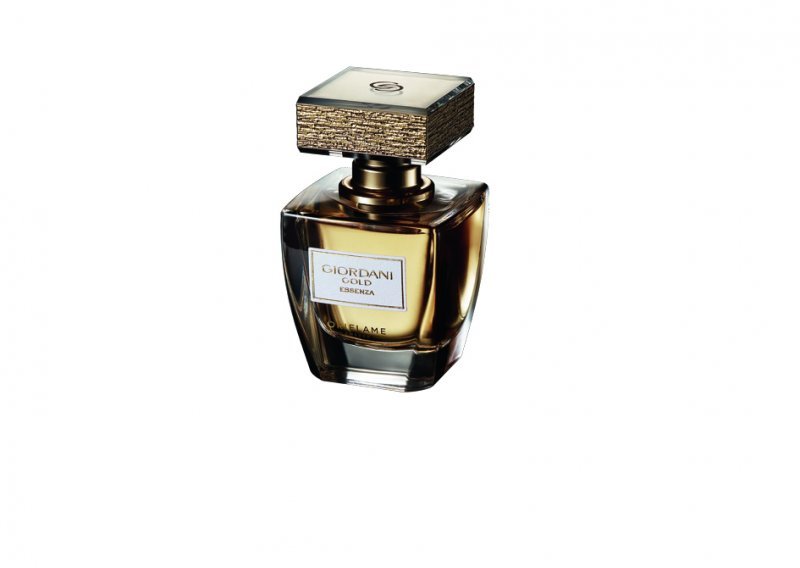 Poklanjamo Giordani Gold Essenza - najluksuzniji miris iz Oriflamea