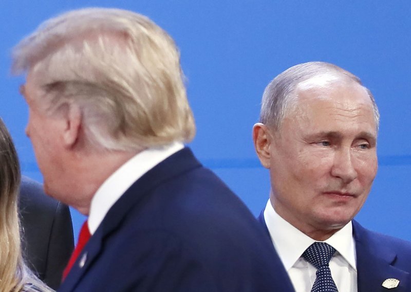 Kremlj se nada da će se Putin i Trump sastati prije lipnja iduće godine