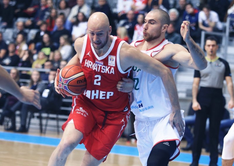 Hrvatski košarkaši debaklom u Litvi doveli svoje izglede za odlazak na SP na minimum