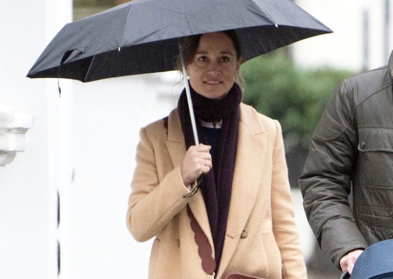 Unatoč pozamašnom iznosu na računu, Pippa Middleton obožava Zarin kaput od 400 kuna