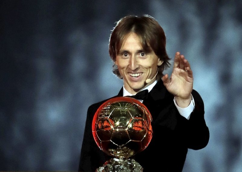 Modrić  priznao što misli o ignoriranju Messija i Ronalda te koliko su ga pogodile sumnje u njegovo znanje