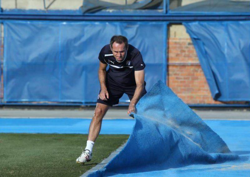 Vjetar poharao Maksimir, Šimunić popravljao štetu