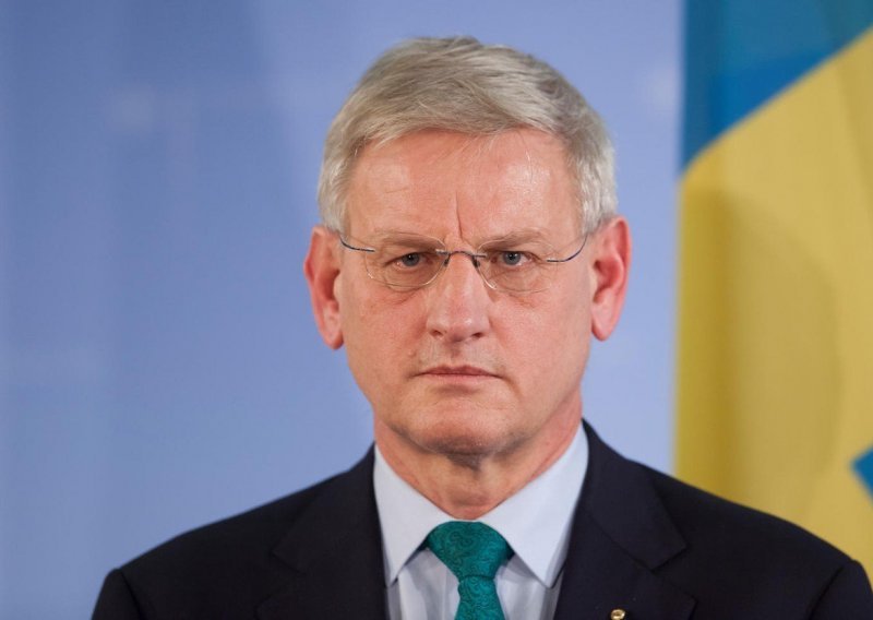 Bildt, Ashdown i Schwarz-Schilling optužili Hrvatsku za miješanje u unutarnje poslove BiH