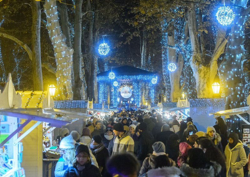 Pogledajte što je Advent u Zagrebu napravio na društvenim mrežama