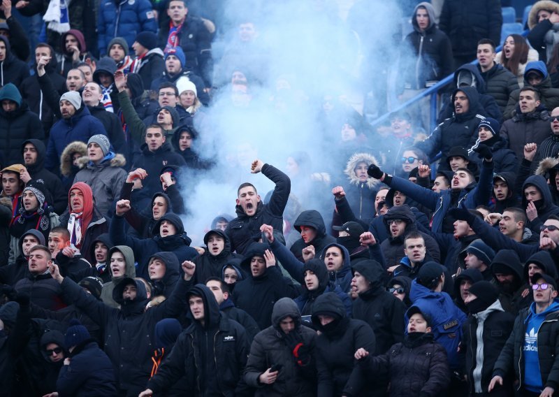 20 uhićenih uoči utakmice Dinamo-Hajduk zbog tučnjave i alkohola