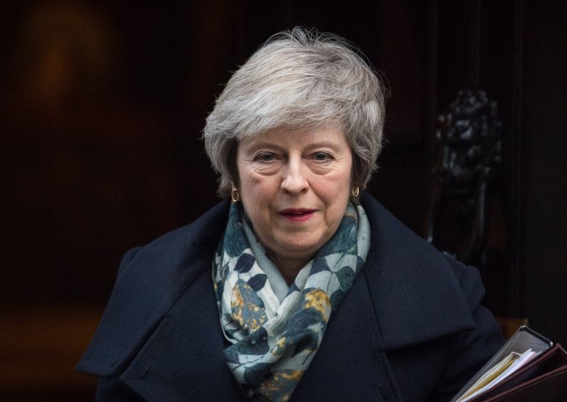 May odgađa glasovanje o novom sporazumu o Brexitu do kraja veljače