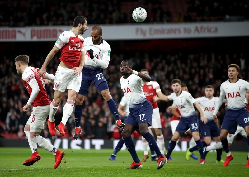 Tottenhamova slatka osveta Arsenalu, Chelsea se mučio s Bournemouthom