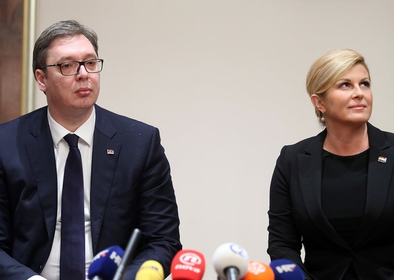 Vučić poručio Grabar-Kitarović: Srbija i Hrvatska moraju se približavati jedna drugoj