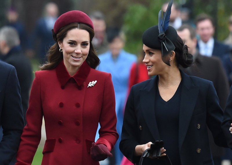 Igrokaz za javnost: Stručnjaci za govor tijela razotkrili Meghan Markle i Kate Middleton