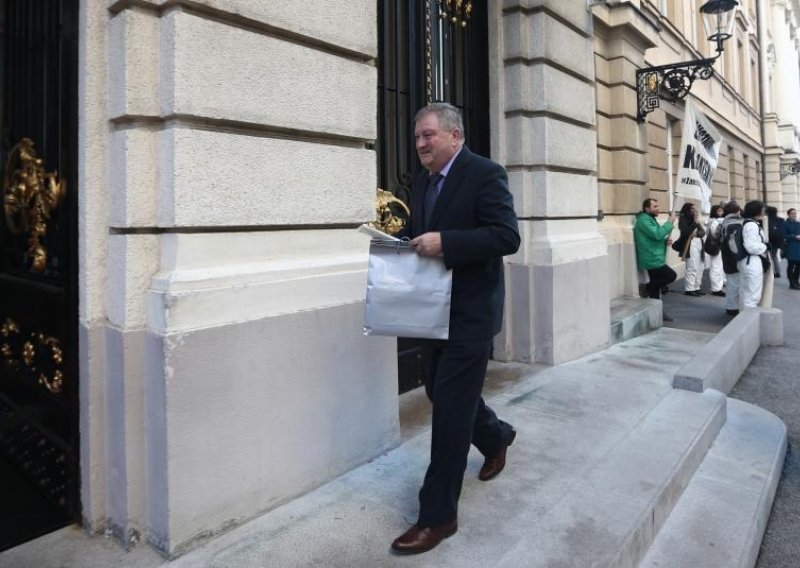Mirko Rašković poručio iz Šibenika: Priklonit ću se jačem