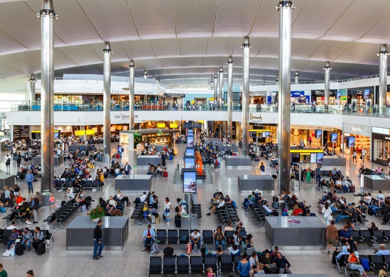 Kaos na zračnim lukama u Londonu: Dronovi se pojavili  na Heathrowu