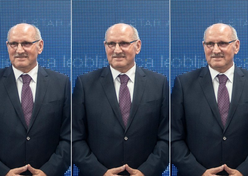 Diplomat, vojnik, profesor, stečajni upravitelj: Tko je Ivan Del Vechio, veleposlanik koji je skrivio teški gaf u Banjoj Luci?