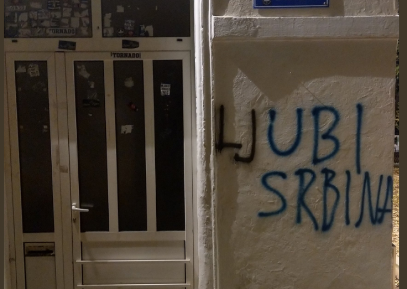 Zadranin koji je prepravio grafit 'Ubi Srbina' u 'Ljubi Srbina' kazneno  prijavljen