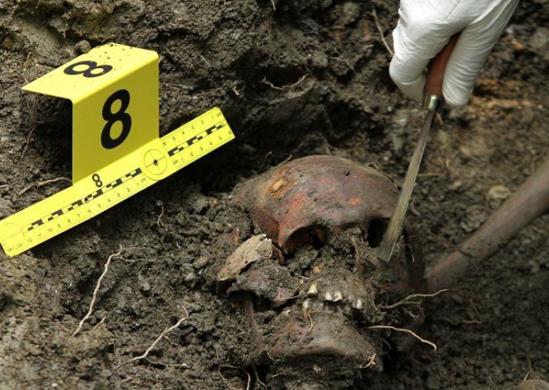 U Gračanima ekshumirana tijela likvidiranih u svibnju 1945.