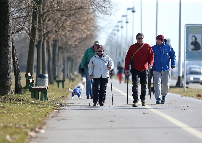 Orkanska bura na Velebitu, ostatak zemlje uživa u suncu - pogledajte dokad