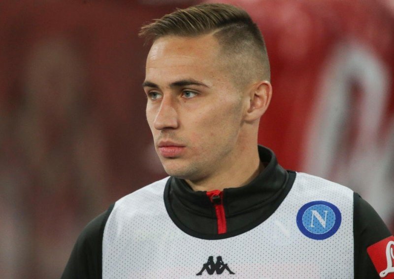 Nakon godina sjedenja na klupi Marko Rog pronašao spasonosno rješenje?