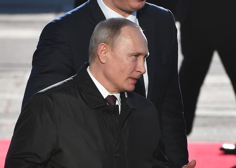 Putin: 'Spreman sam za još jednu krizu u stilu kubanske raketne, ako je vi želite'