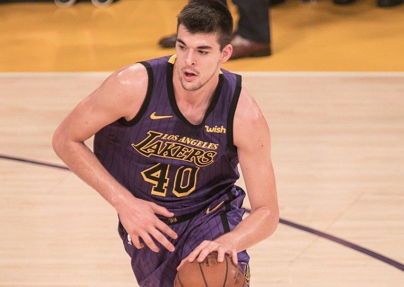 Mladi Hrvat Zubac odigrao utakmicu karijere, trener Lakersa i LeBron oduševljeni