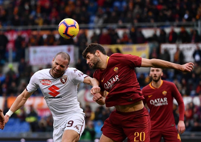 U sjajnoj utakmici Roma na Olimpicu nastavila pobjednički niz