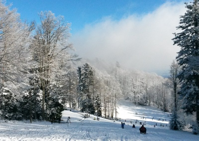 Počinje sezona skijanja na Sljemenu, danas besplatno