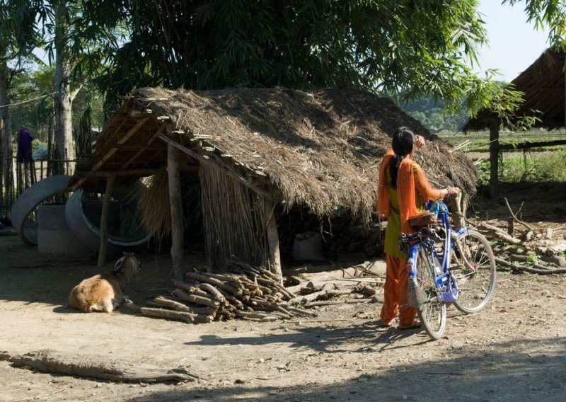 Užas u Nepalu: Unatoč zabrani, žene i dalje umiru jer ih tjeraju u kolibu za menstruaciju