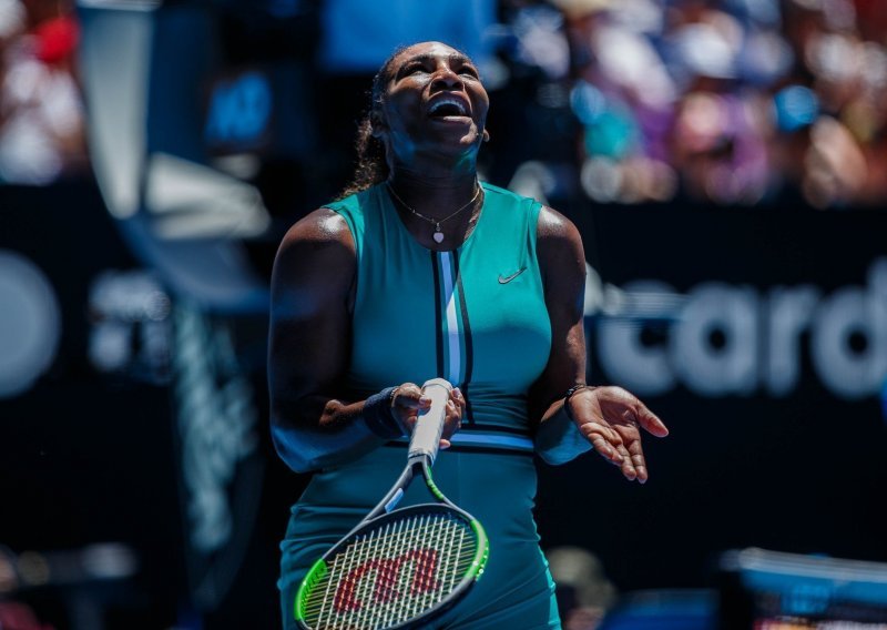 Serena imala sve u rukama pa doživjela jedan od najbolnijih poraza u karijeri