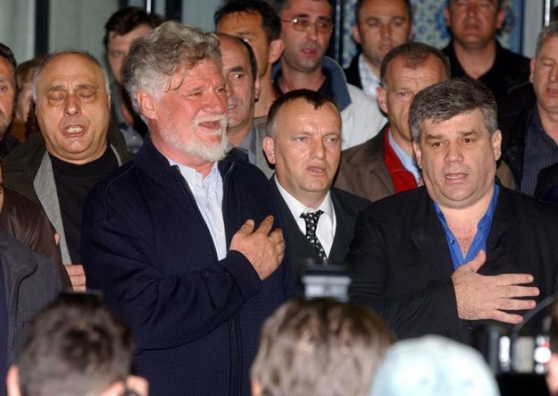 Lawyers for Stojic and Praljak insist on their innocence