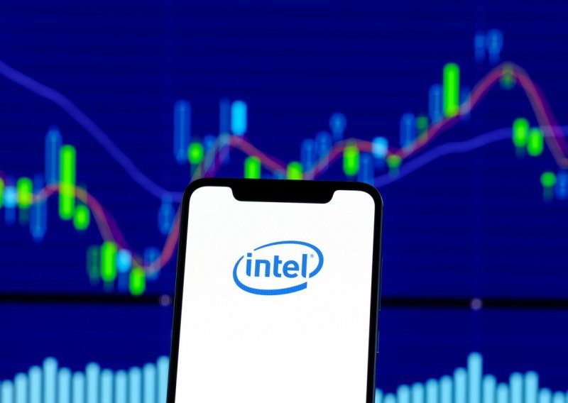 Intel otkrio poslovne rezultate: kupci pametnih telefona glavni su krivci za zaradu manju od očekivane