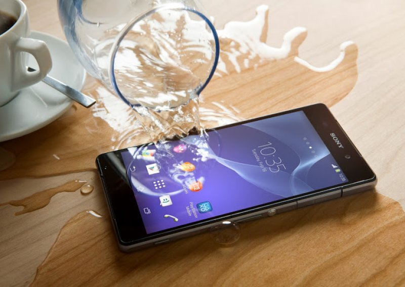 Nova Xperia Z2 djeluje moćno i izgleda mljac