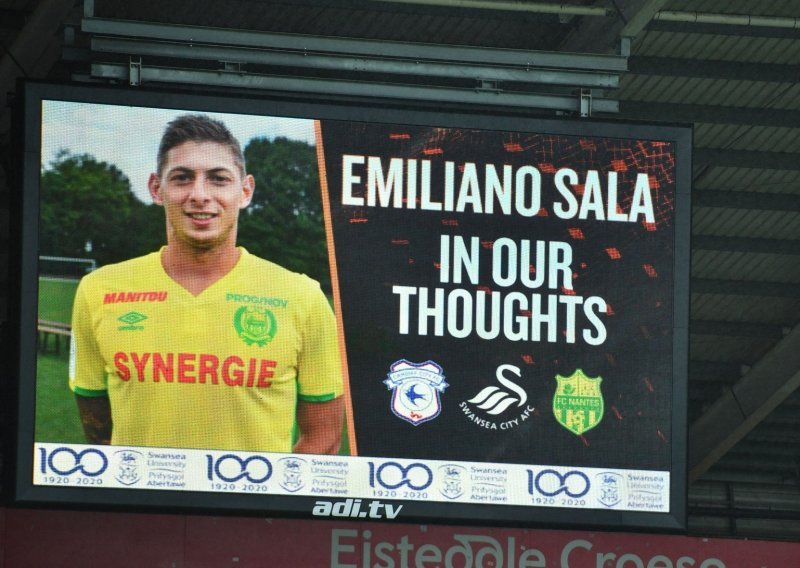 Pronađeni dijelovi zrakoplova u kojem je nestao argentinski nogometaš Emiliano Sala