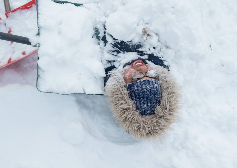 Najmanje 12 mrtvih u arktičkim hladnoćama u SAD-u