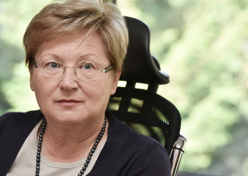 Dekanica Filozofskog fakulteta u Zagrebu: Treba provjeriti još oko 10.000 diploma