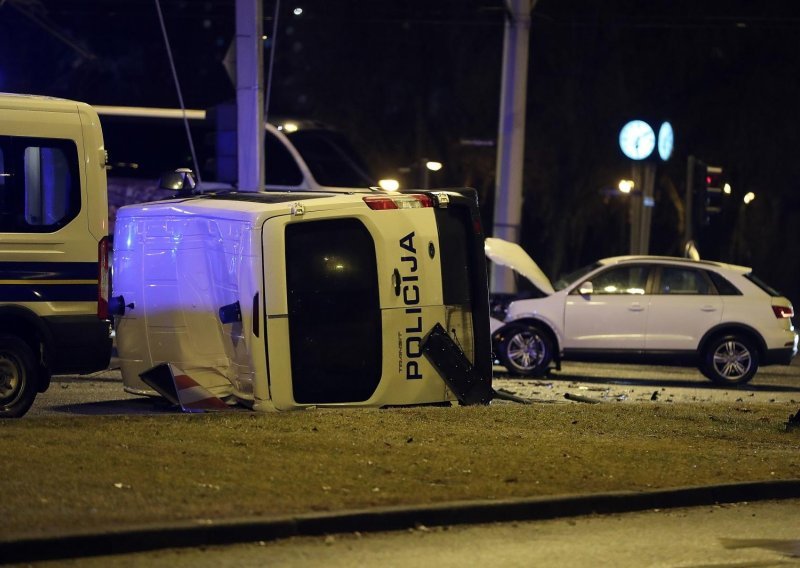 Krš i lom na zagrebačkom raskrižju: Smije li se uopće pod rotirkama proći kroz crveno?