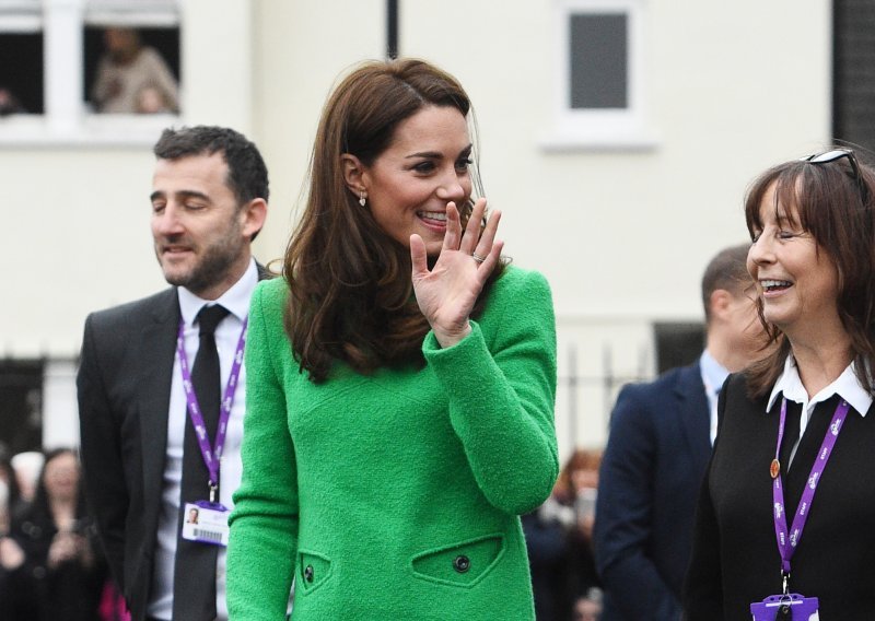 Kate Middleton zbog modnog odabira postala viralni hit: Je li ovo najljuća haljina na svijetu?