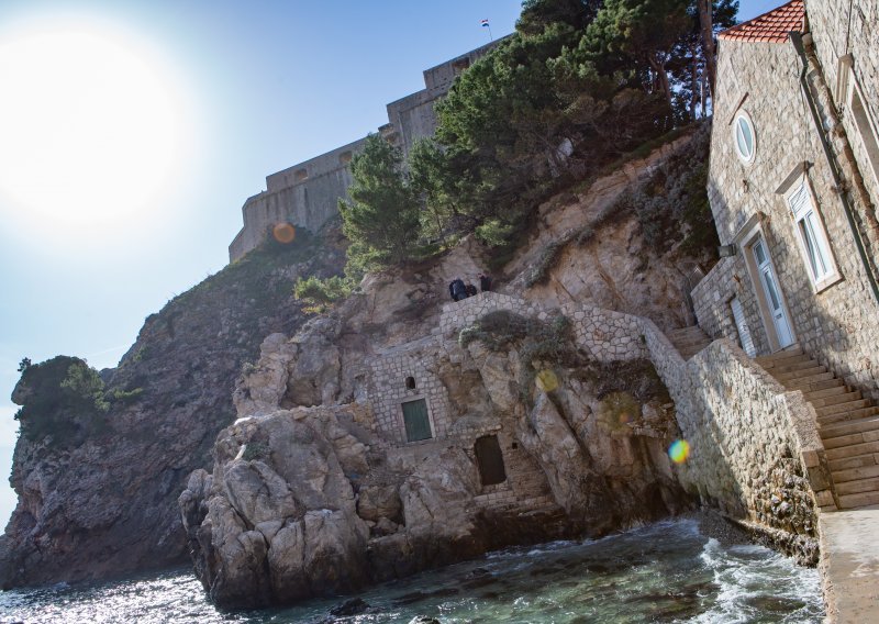 [FOTO] Divlja gradnja u srcu Dubrovnika: Pala kaznena prijava protiv uzurpatora gradske imovine