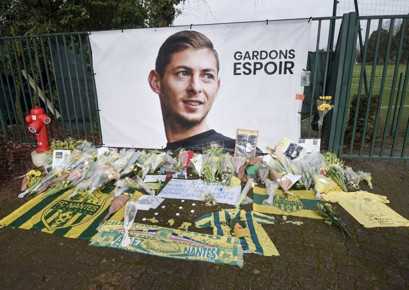 Još uvijek traje agonija obitelji nestalog nogometaša Emiliana Sale