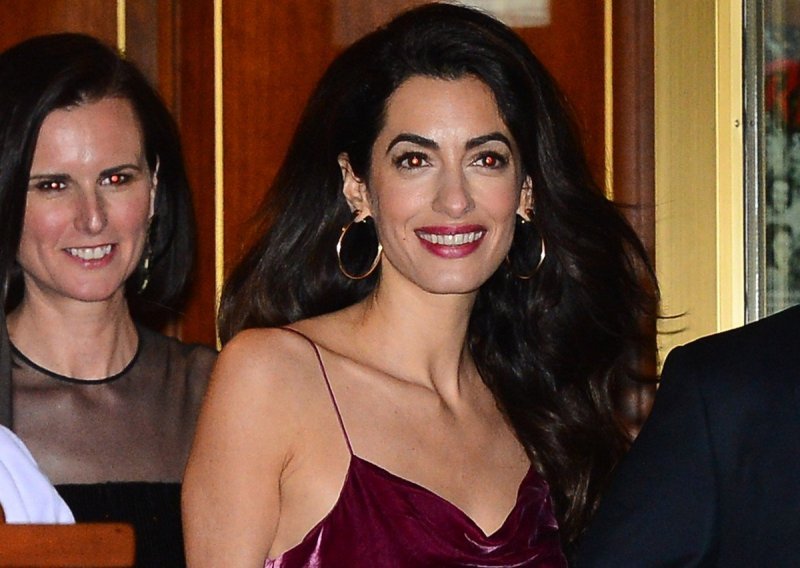 Zanosna Amal Clooney oličenje je elegancije