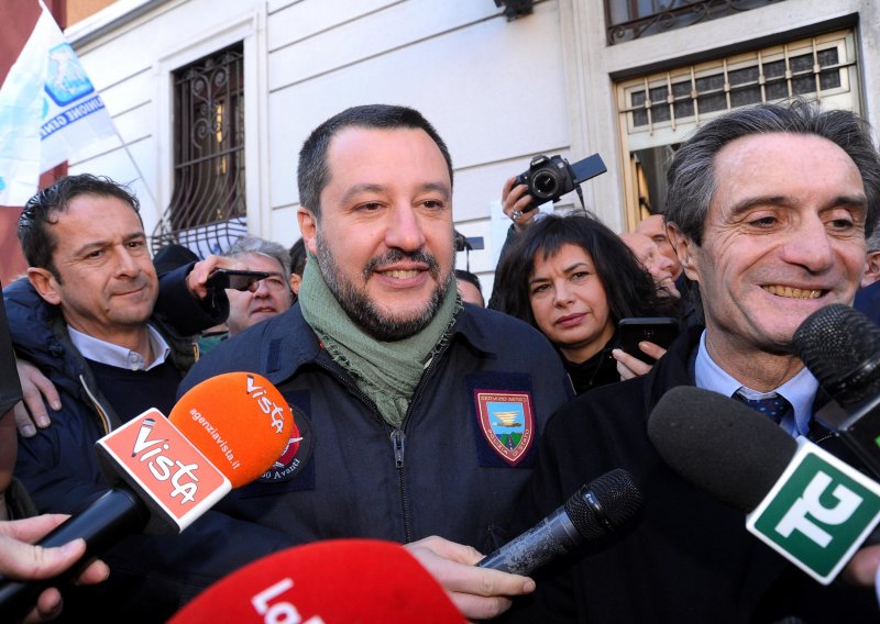 Salvinijeva desna Liga trijumfirala, Pokret 5 zvijezda tone
